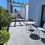 Santorini Ethereal Blue Appart hôtel Pýrgos