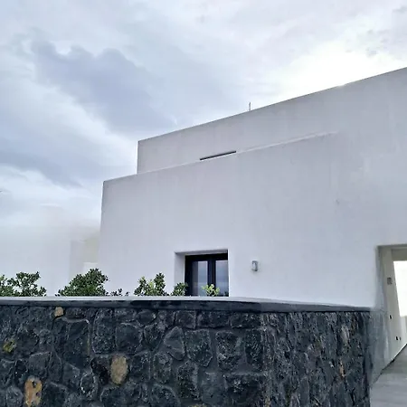 Santorini Ethereal Blue Pyrgos Kallistis