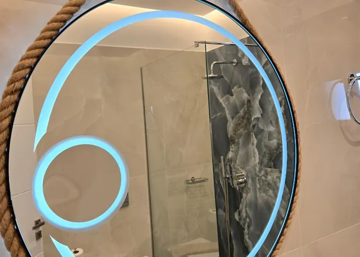 Santorini Ethereal Blue 4* Pýrgos