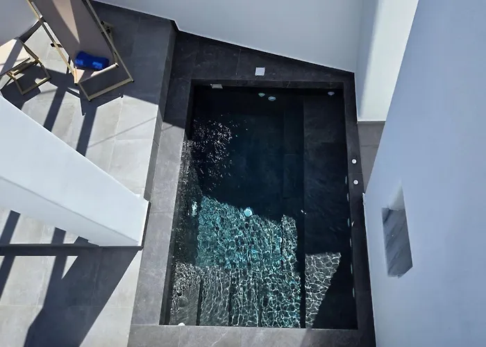 Apart-hotel Santorini Ethereal Blue Pýrgos