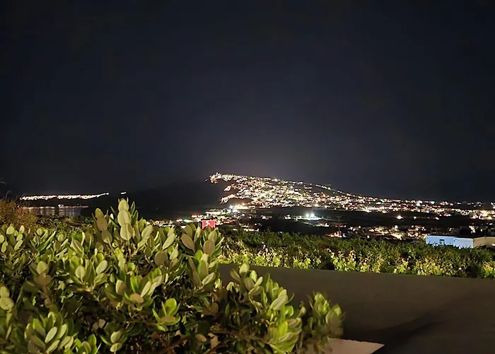 Santorini Ethereal Blue Pýrgos