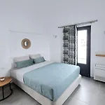 Santorini Ethereal Blue 4*