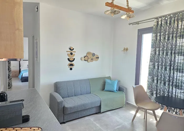 Santorini Ethereal Blue 4* Pýrgos