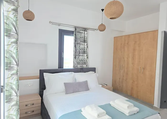 Santorini Ethereal Blue 4*