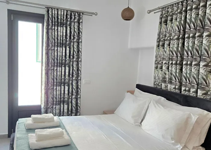 Santorini Ethereal Blue 4*