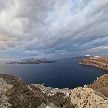 Lägenhetshotell Santorini Ethereal Blue Pýrgos