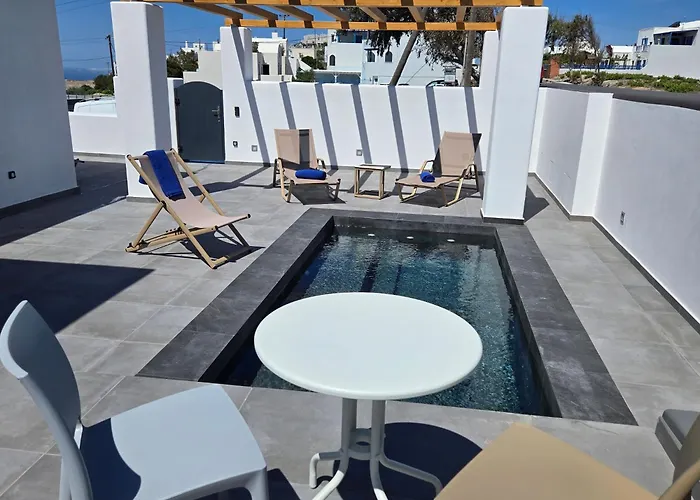 Santorini Ethereal Blue 4* Pyrgos Kallistis