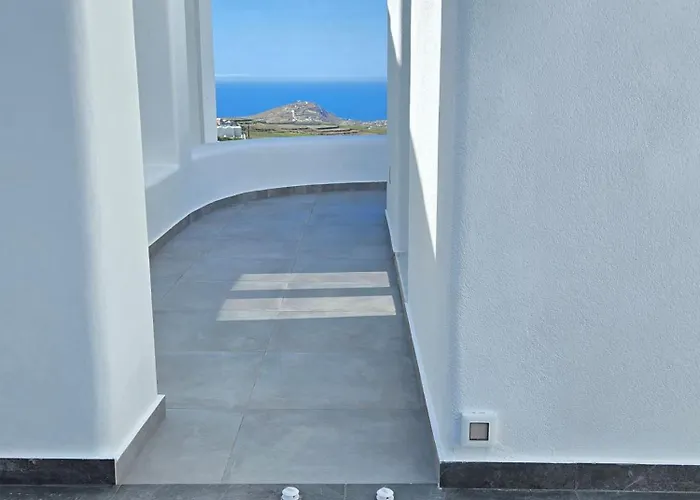 Santorini Ethereal Blue Pyrgos Kallistis